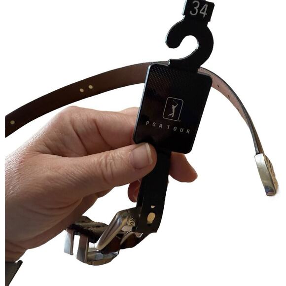 PGA Tour Leather 34 Golf Belt Oil Tanned Silvertone Medallions Engraved Buckle - Picture 2 of 6